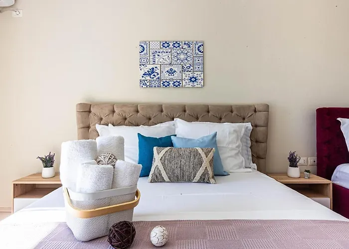 Апартаменты Charm 2, 1br Ap, Kitchen, Parking & *