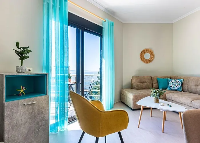 Charm 2, 1br Ap, Kitchen, Parking & Апартаменты *